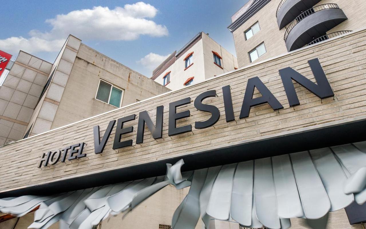 Hotel Venesian Phohang Kültér fotó